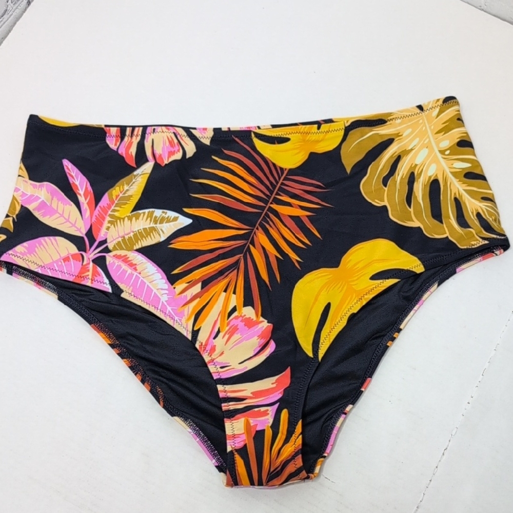 NWT Cupshe High Waisted Floral Bikini Bottom
